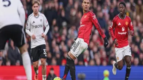 首金得主残疾少女虽获奖却流露不满情绪——据中国青年报